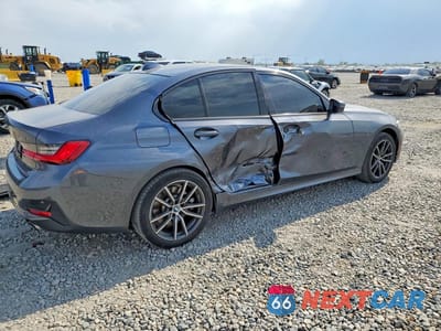Trzecie zdjęcie samochodu z tyłu: 2021 BMW 330XI VIN:3MW5R7J02M8B51109 - miniatura