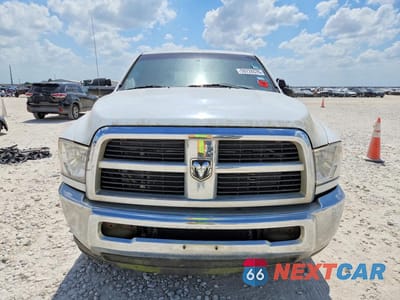 Piąte zdjęcie samochodu w środku: 2012 DODGE RAM 2500 SLT VIN:3C6UD5JL0CG159619 - miniatura