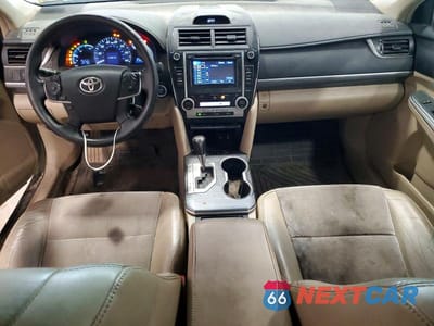 Zdjęcie 8 z 12 samochodu: 2012 TOYOTA CAMRY HYBRID XLE VIN:4T1BD1FK3CU059970 - miniatura