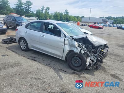 Czwarte zdjęcie samochodu z boku: 2022 KIA RIO LX VIN:3KPA24AD6NE455120 - miniatura