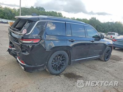 Trzecie zdjęcie samochodu z tyłu: 2022 JEEP GRAND CHEROKEE L SUMMIT VIN:1C4RJKEG4N8522628 - miniatura