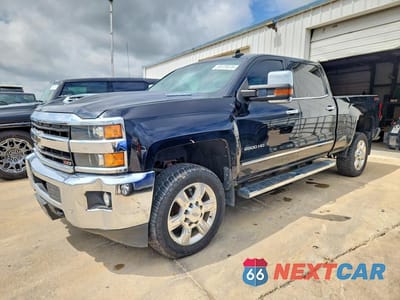 2018 CHEVROLET SILVERADO K2500 HEAVY DUTY LTZ 1GC1KWEY0JF171538 - główne zdjęcie licytacji z USA - miniatura