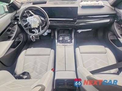 Zdjęcie 8 z 12 samochodu: 2024 BMW 530 XI VIN:WBA53FJ08RCP92695 - miniatura