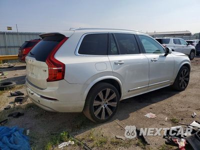 Trzecie zdjęcie samochodu z tyłu: 2022 VOLVO XC90 T6 INSCRIPTION VIN:YV4A22PL8N1826667 - miniatura