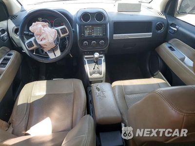Zdjęcie 8 z 13 samochodu: 2014 JEEP COMPASS LIMITED VIN:1C4NJDCB6ED683992 - miniatura