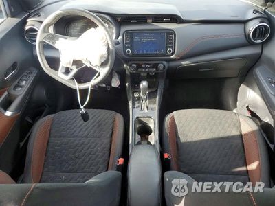 Zdjęcie 8 z 13 samochodu: 2024 NISSAN KICKS SR VIN:3N1CP5DV9RL562090 - miniatura