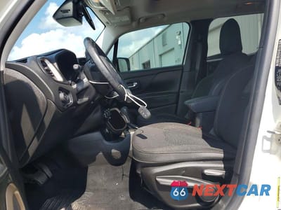 Zdjęcie 7 z 12 samochodu: 2016 JEEP RENEGADE LATITUDE VIN:ZACCJABT4GPC65032 - miniatura