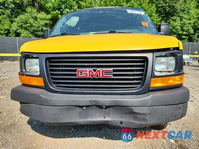 Piąte zdjęcie samochodu w środku: 2010 GMC SAVANA G3500 VIN:1GT2GUBA8A1901453 - miniatura