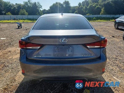 Zdjęcie 6 z 12 samochodu: 2017 LEXUS IS 200T VIN:JTHBA1D26H5052396 - miniatura