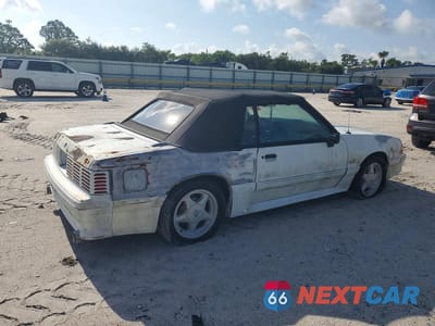 Trzecie zdjęcie samochodu z tyłu: 1990 FORD MUSTANG GT VIN:1FACP45E9LF159966 - miniatura