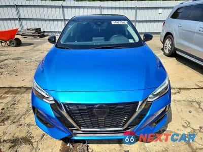 Piąte zdjęcie samochodu w środku: 2022 NISSAN SENTRA SR VIN:3N1AB8DV0NY206759 - miniatura