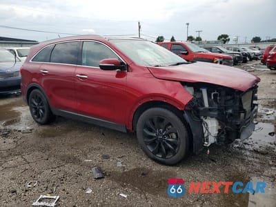 Czwarte zdjęcie samochodu z boku: 2020 KIA SORENTO EX V6 VIN:5XYPHDA56LG676329 - miniatura