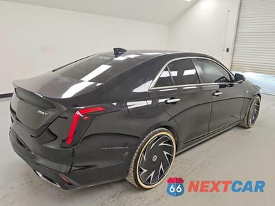 Trzecie zdjęcie samochodu z tyłu: 2022 CADILLAC CT4 PREMIUM LUXURY VIN:1G6DB5RK2N0127968 - miniatura