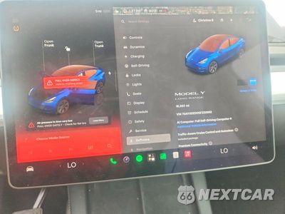 Zdjęcie 9 z 12 samochodu: 2025 TESLA MODEL Y VIN:7SAYGDED0SF232882 - miniatura