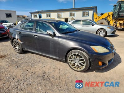 Czwarte zdjęcie samochodu z boku: 2009 LEXUS IS 350 VIN:JTHBE262092017377 - miniatura