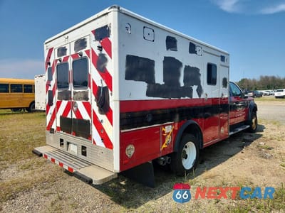 Trzecie zdjęcie samochodu z tyłu: 2019 FORD F550 SUPER DUTY VIN:1FD0X5HT3KEE93083 - miniatura