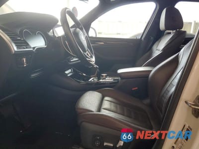 Zdjęcie 7 z 13 samochodu: 2018 BMW X3 XDRIVE30I VIN:5UXTR9C50JLC77232 - miniatura