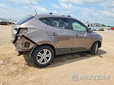 Trzecie zdjęcie samochodu z tyłu: 2013 HYUNDAI TUCSON GLS VIN:KM8JUCAC0DU622823 - miniatura
