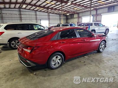 Trzecie zdjęcie samochodu z tyłu: 2026 HYUNDAI ELANTRA SE VIN:KMHLL4DG7TU104027 - miniatura