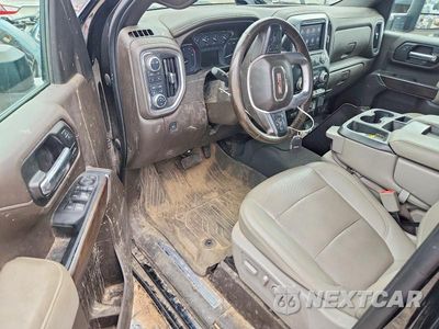 Zdjęcie 8 z 12 samochodu: 2022 GMC SIERRA K2500 SLT VIN:1GT49NEY7NF116870 - miniatura