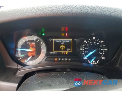 Zdjęcie 9 z 13 samochodu: 2017 FORD EXPEDITION XLT VIN:1FMJU1HT4HEA14619 - miniatura