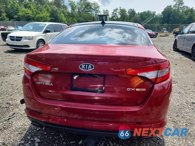 Zdjęcie 6 z 12 samochodu: 2011 KIA OPTIMA SX VIN:KNAGR4A65B5166743 - miniatura