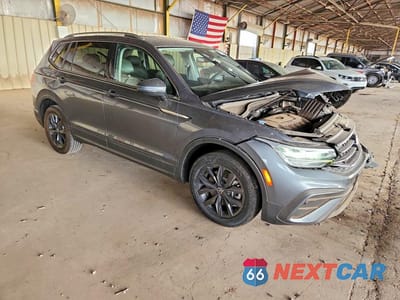 Czwarte zdjęcie samochodu z boku: 2024 VOLKSWAGEN TIGUAN SE VIN:3VV3B7AX3RM099095 - miniatura