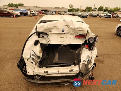 Zdjęcie 6 z 13 samochodu: 2015 BMW 335 XI VIN:WBA3B9G55FNR93954 - miniatura