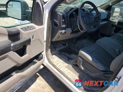 Zdjęcie 8 z 13 samochodu: 2017 FORD F150 VIN:1FTMF1C88HKC10756 - miniatura