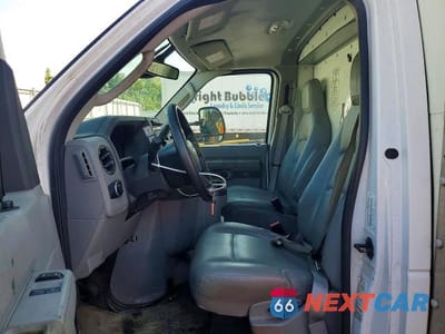 Zdjęcie 7 z 12 samochodu: 2022 FORD E350 BOX TRUCK VIN:1FDWE3FN6NDC09030 - miniatura