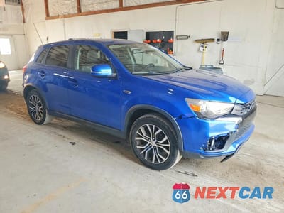 Czwarte zdjęcie samochodu z boku: 2018 MITSUBISHI OUTLANDER SPORT ES VIN:JA4AR3AW2JU000844 - miniatura