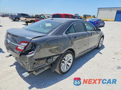 Trzecie zdjęcie samochodu z tyłu: 2018 FORD TAURUS LIMITED VIN:1FAHP2F8XJG138828 - miniatura