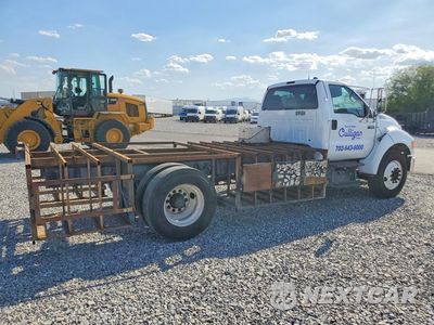 Trzecie zdjęcie samochodu z tyłu: 2008 FORD F650 SUPER DUTY VIN:3FRWF65H88V069017 - miniatura