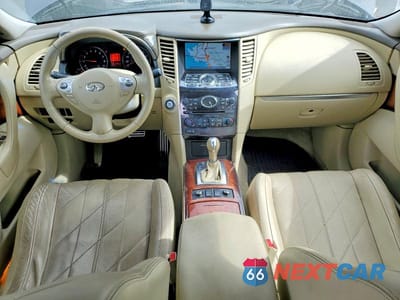 Zdjęcie 8 z 13 samochodu: 2010 INFINITI FX35 BASE VIN:JN8AS1MW0AM856304 - miniatura