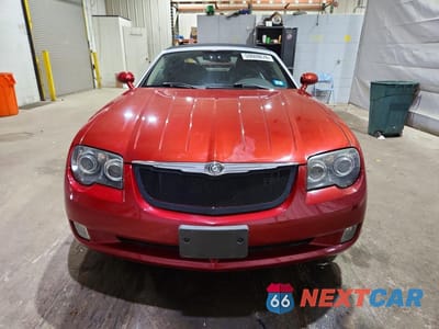 Piąte zdjęcie samochodu w środku: 2005 CHRYSLER CROSSFIRE LIMITED VIN:1C3AN65L25X045343 - miniatura
