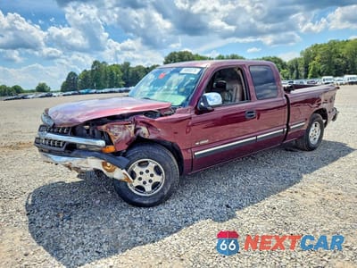 2002 CHEVROLET SILVERADO C1500 2GCEC19T921146422 - główne zdjęcie licytacji z USA - miniatura