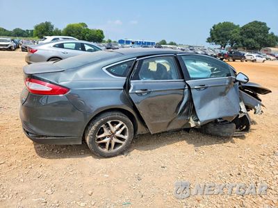 Trzecie zdjęcie samochodu z tyłu: 2016 FORD FUSION SE VIN:1FA6P0HD5G5104225 - miniatura