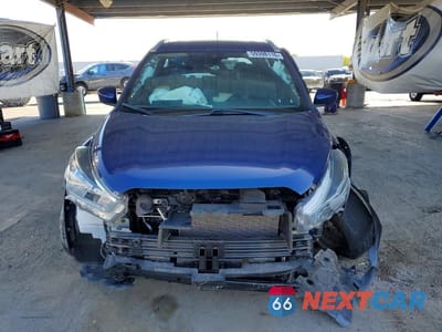 Piąte zdjęcie samochodu w środku: 2020 NISSAN KICKS SV VIN:3N1CP5CV2LL510602 - miniatura