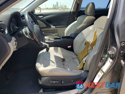 Zdjęcie 7 z 12 samochodu: 2009 LEXUS IS 250 BASE VIN:JTHBK262395102687 - miniatura