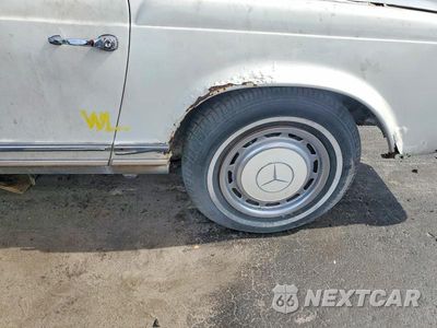 Zdjęcie 12 z 13 samochodu: 1967 MERCEDES-BENZ C-CLASS 30 VIN:0163345230SL - miniatura