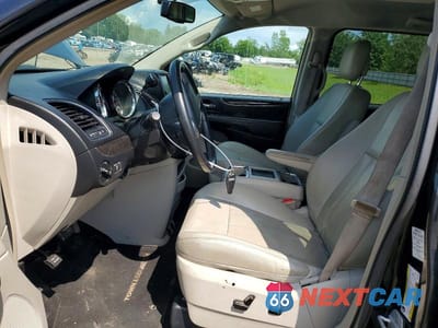 Zdjęcie 7 z 13 samochodu: 2013 CHRYSLER TOWN & COUNTRY TOURING VIN:2C4RC1BG0DR576858 - miniatura