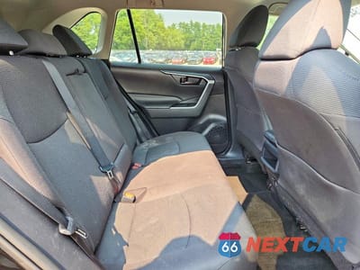 Zdjęcie 11 z 13 samochodu: 2021 TOYOTA RAV4 LE VIN:2T3F1RFV0MC175866 - miniatura