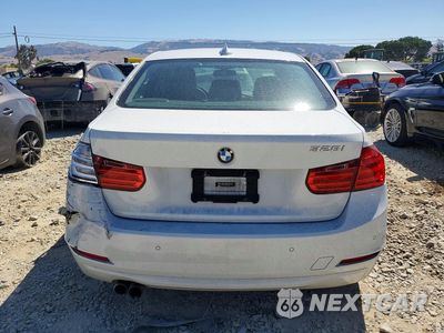 Zdjęcie 6 z 12 samochodu: 2013 BMW 328 I VIN:WBA3A5C55DF603427 - miniatura