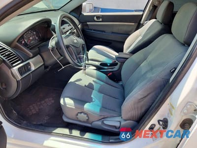 Zdjęcie 7 z 12 samochodu: 2011 MITSUBISHI GALANT FE VIN:4A32B2FF0BE012324 - miniatura