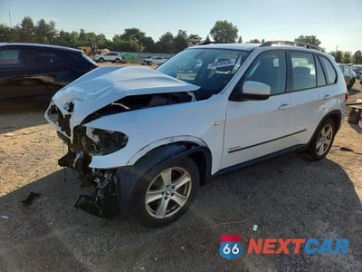 2013 BMW X5 XDRIVE35I 5UXZV4C52D0B00700 - główne zdjęcie licytacji z USA - miniatura