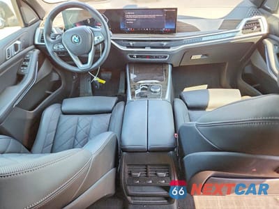 Zdjęcie 8 z 13 samochodu: 2024 BMW X5 XDRIVE40I VIN:5UX23EU01R9V13885 - miniatura