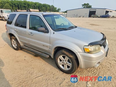 Czwarte zdjęcie samochodu z boku: 2006 FORD ESCAPE HEV VIN:1FMCU96H96KA20615 - miniatura