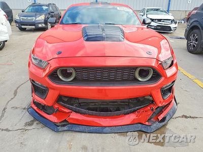 Piąte zdjęcie samochodu w środku: 2016 FORD MUSTANG VIN:1FA6P8AM8G5272370 - miniatura