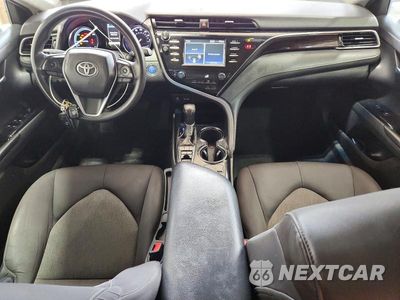Zdjęcie 8 z 12 samochodu: 2019 TOYOTA CAMRY LE VIN:4T1B31HK8KU006003 - miniatura