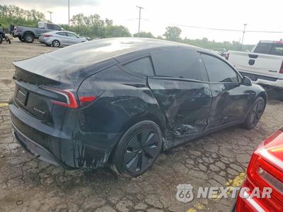 Trzecie zdjęcie samochodu z tyłu: 2025 TESLA MODEL 3 VIN:5YJ3E1EB9SF916324 - miniatura